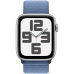 Apple Watch SE 2023, 44 мм, корпус из алюминия серебристого цвета, спортивный браслет цвета ледяной синий
